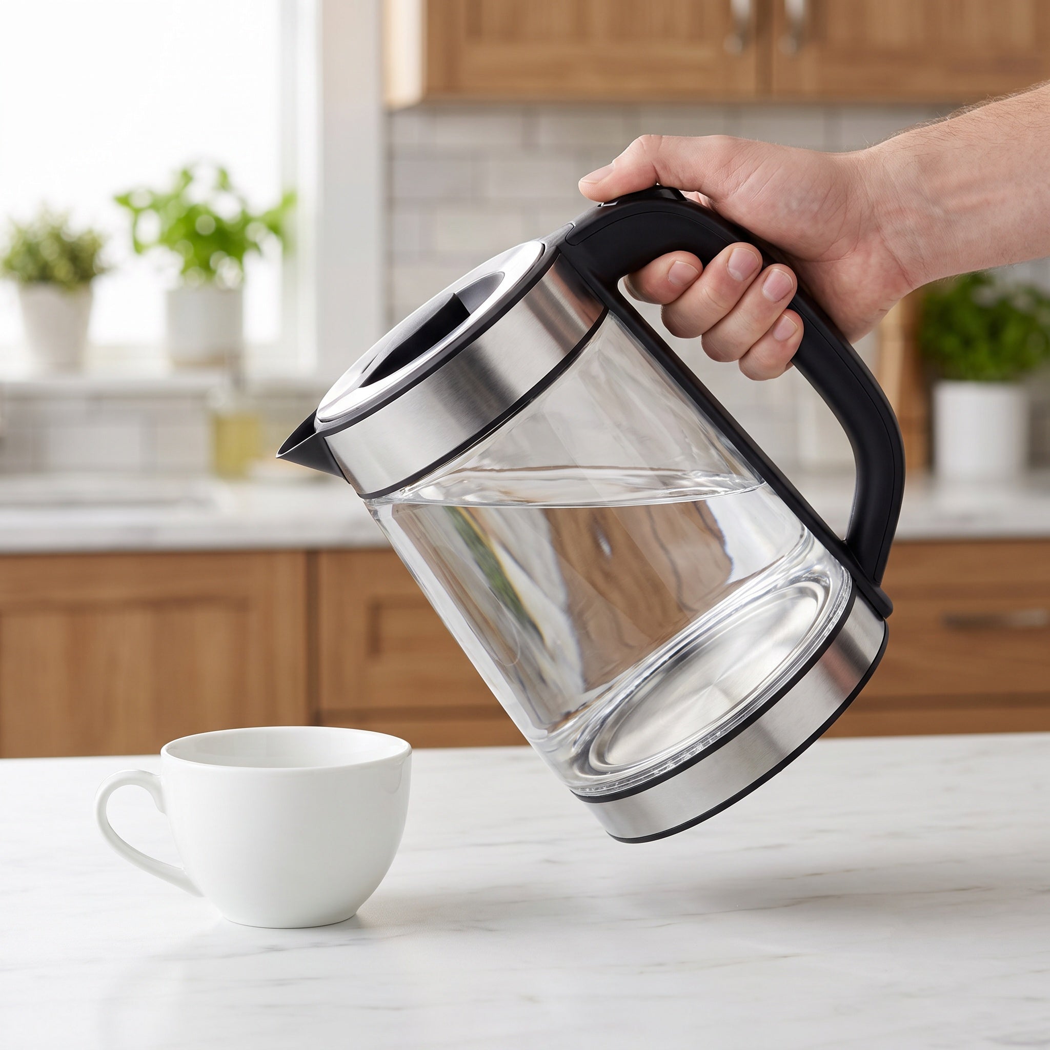 1500W Glass Water Kettle with Stainless Steel Trim and Auto Shut-Off